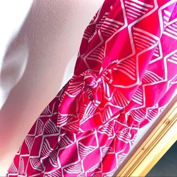 𝅺old Navy Deep Coral Patterned Faux Wrap Dress - Picture 5 of 7